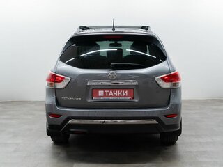 2015 Nissan Pathfinder IV, серый, 1950000 рублей, вид 4