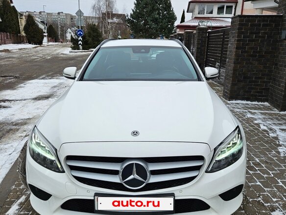 2019 Mercedes-Benz C-Класс 220 d IV (W205) Рестайлинг, белый - вид 3