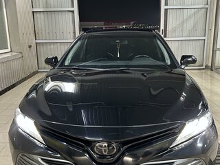 2019 Toyota Camry VIII (XV70), чёрный, 2850000 рублей, вид 3