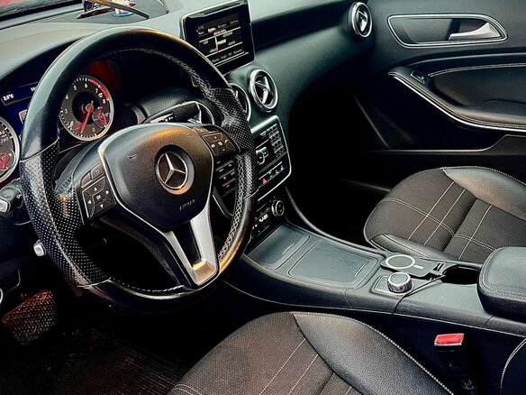2013 Mercedes-Benz A-Класс 180 III (W176), красный, 1250000 рублей - вид 10