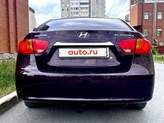 2010 Hyundai Elantra IV (HD), пурпурный, 1000000 рублей, вид 5