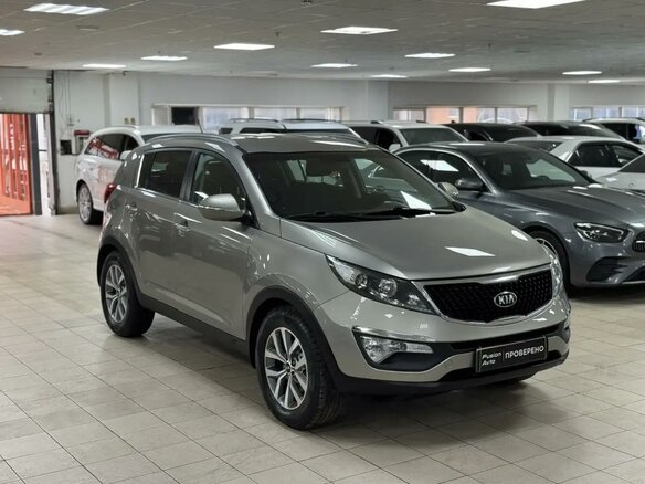 2014 Kia Sportage III Рестайлинг, серебристый, 995000 рублей - вид 2