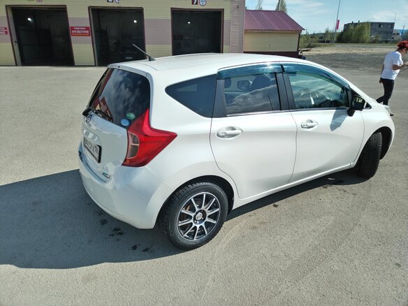 2015 Nissan Note II, белый, 800000 рублей - вид 3