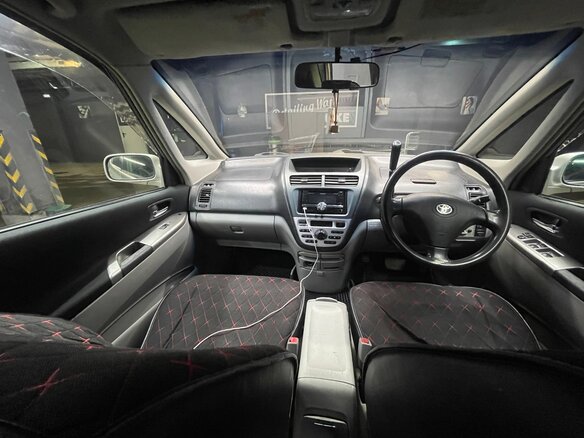 2000 Toyota Opa I, серебристый, 455000 рублей - вид 5