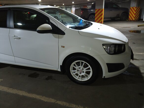 2012 Chevrolet Aveo II, белый, 510000 рублей - вид 1