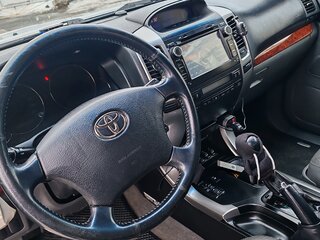 2006 Toyota Land Cruiser Prado 5-speed 120 Series, серебристый, 2000000 рублей, вид 3