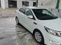 2013 Kia Rio 5-speed III, белый, 1000000 рублей - вид 6