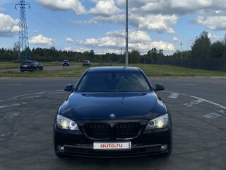 2009 BMW 7 серии 740i V (F01/F02/F04), чёрный, 1700000 рублей, вид 2