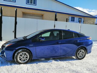 2016 Toyota Prius IV (XW50), синий, 1669000 рублей, вид 2