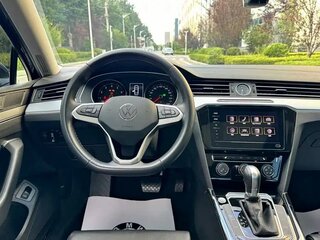 2022 Volkswagen Magotan B8 Рестайлинг, чёрный, 1980000 рублей, вид 5