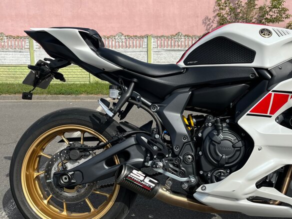 2022 Yamaha YZF-R7, золотистый, 1800000 рублей - вид 15