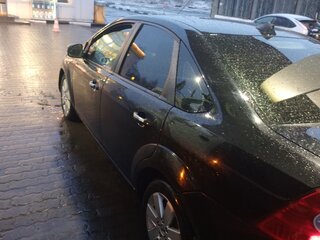 2008 Ford Focus II Рестайлинг, чёрный, 450000 рублей, вид 3