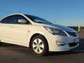 2016 Hyundai Solaris I Рестайлинг, белый - вид 1