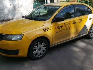 2016 Skoda Rapid I, жёлтый, 650000 рублей, вид 5