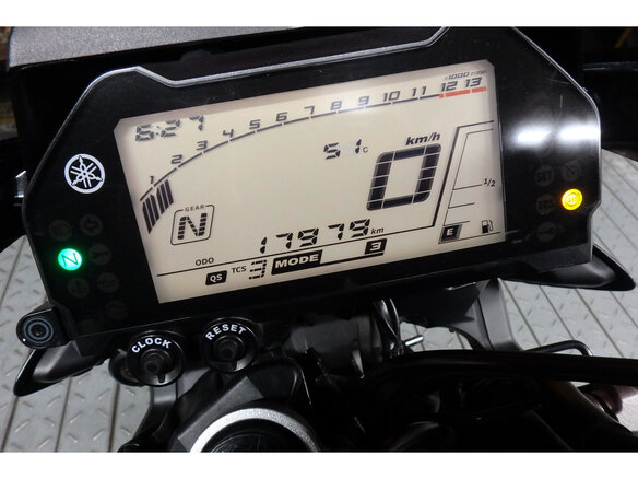 2019 Yamaha MT-10, чёрный, 1350000 рублей - вид 9