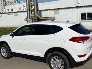 2015 Hyundai Tucson III, белый, 2200000 рублей, вид 2