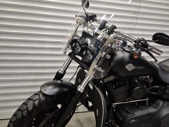 2012 Harley-Davidson Fat Bob, чёрный, 850000 рублей - вид 14