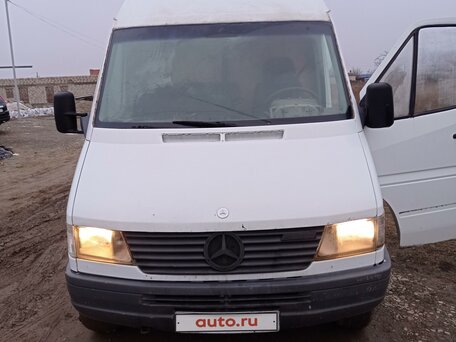 1997 Mercedes-Benz 408D, белый, 450000 рублей, вид 1