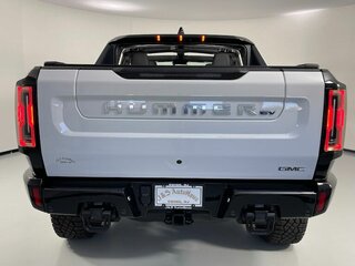 2022 GMC Hummer EV, белый, 19418509 рублей, вид 5