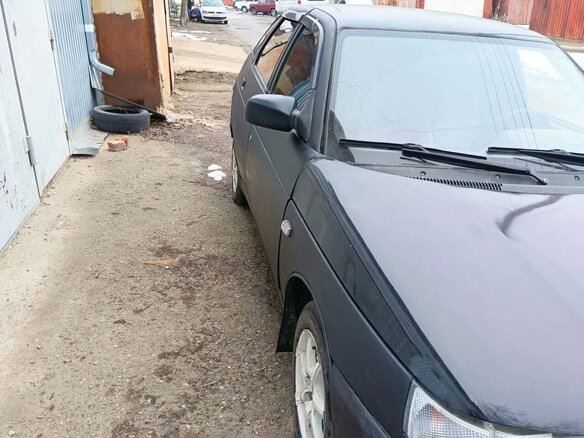 2006 Lada (ВАЗ) 2112, чёрный, 220000 рублей - вид 2