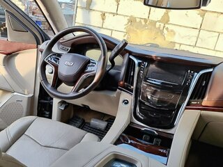 2015 Cadillac Escalade IV, серый, 2600000 рублей, вид 5