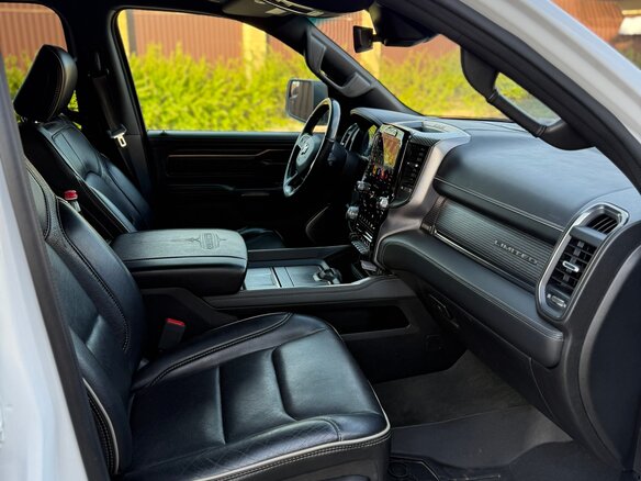 2019 Ram 1500 Crew Cab V, белый, 7000000 рублей - вид 10