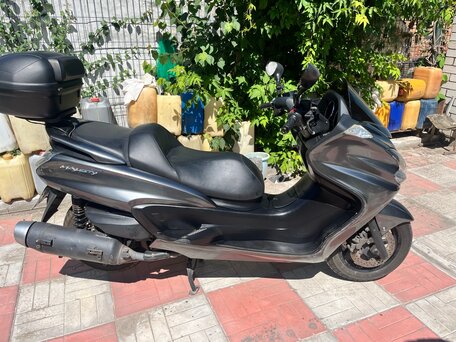 2010 Yamaha Majesty 400, серый, 350000 рублей, вид 2