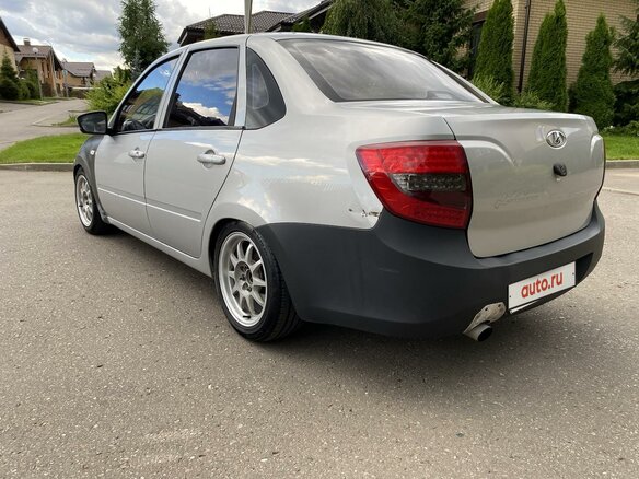 2012 Lada (ВАЗ) Granta I, серебристый, 360000 рублей - вид 3