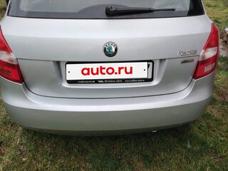 2012 Skoda Fabia II Рестайлинг, серебристый, 500000 рублей, вид 2