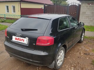 2010 Audi A3 II (8P) Рестайлинг 2, чёрный, 690000 рублей, вид 3