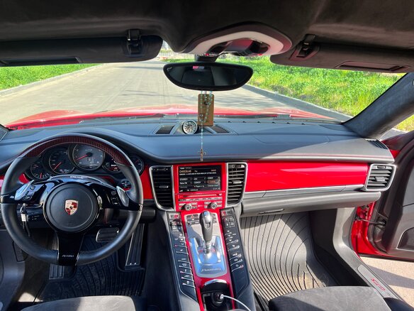 2012 Porsche Panamera GTS I, красный, 3500000 рублей - вид 12
