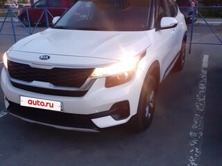 2020 Kia Seltos I, белый, 1810000 рублей, вид 1