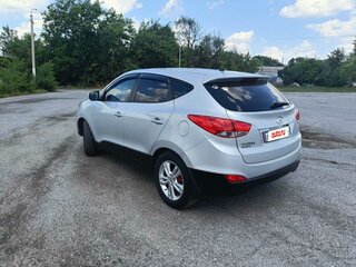 2013 Hyundai ix35 I, серебристый, 1290000 рублей, вид 4