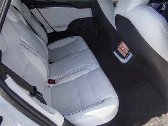 2024 Tesla Model S Plaid I Рестайлинг 2, белый, 16752000 рублей - вид 12