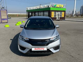 2015 Honda Fit III, серебристый, 1090000 рублей, вид 3
