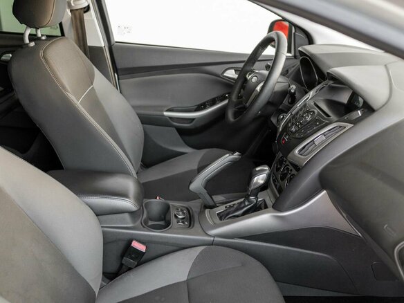 2012 Ford Focus III, серебристый, 800000 рублей - вид 12