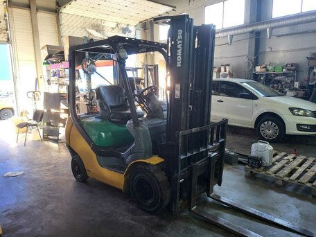 2008 Komatsu FD20, зелёный, 1000000 рублей, вид 3