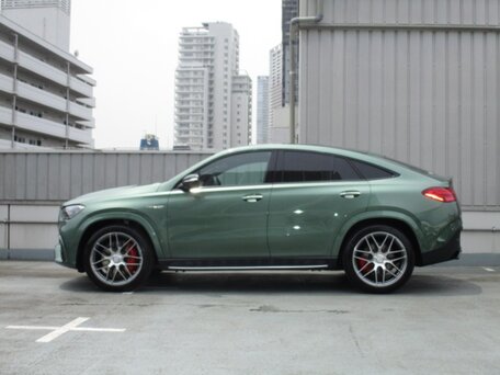 2025 Mercedes-Benz GLE AMG 63 AMG S II (V167) Рестайлинг, зелёный, 19500000 рублей, вид 3