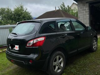 2012 Nissan Qashqai I Рестайлинг, чёрный, 1097568 рублей, вид 4