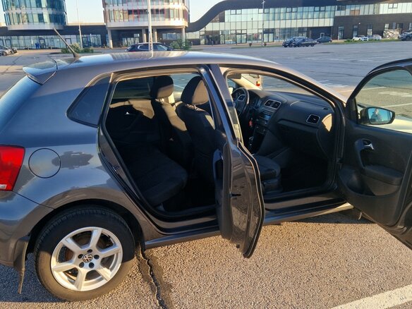2010 Volkswagen Polo V, серый, 630000 рублей - вид 24