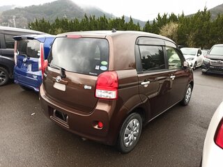 2014 Toyota Porte II, коричневый, 820000 рублей, вид 3