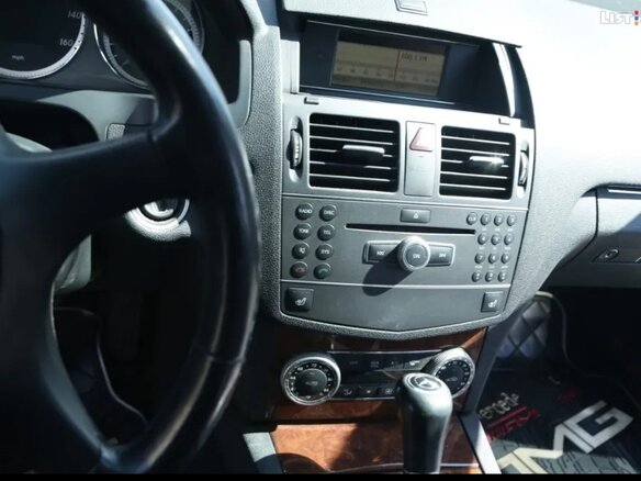 2010 Mercedes-Benz C-Класс 300 III (W204), чёрный, 1700000 рублей - вид 8