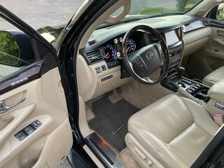 2010 Lexus LX 570 III, чёрный, 4800000 рублей, вид 5