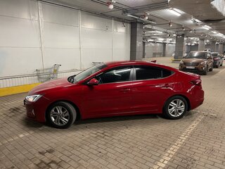 2019 Hyundai Elantra VI (AD) Рестайлинг, красный, 1600000 рублей, вид 4