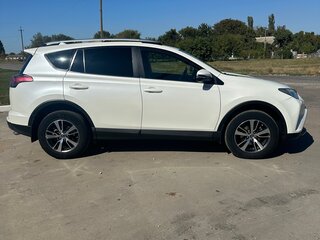 2015 Toyota RAV4 IV (XA40) Рестайлинг, белый, 2300000 рублей, вид 4