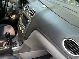 2010 Ford Focus II Рестайлинг, белый, 585000 рублей, вид 4
