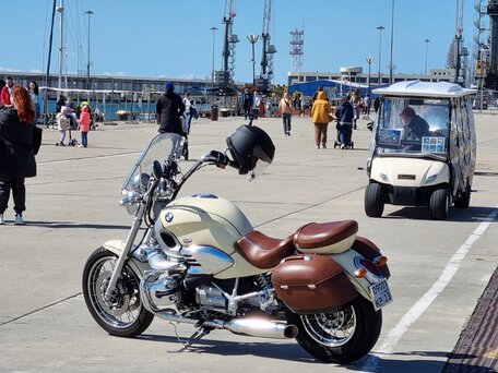 1999 BMW R 1200 C, бежевый, 925000 рублей, вид 1