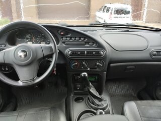 2016 Chevrolet Niva I Рестайлинг, чёрный, 700000 рублей, вид 3