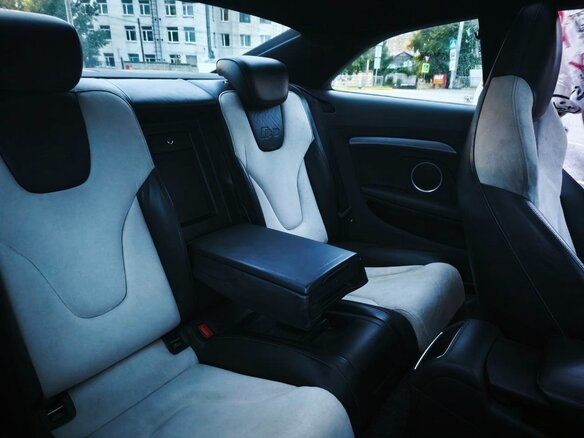 2007 Audi S5 I (8T), белый, 1100000 рублей - вид 8