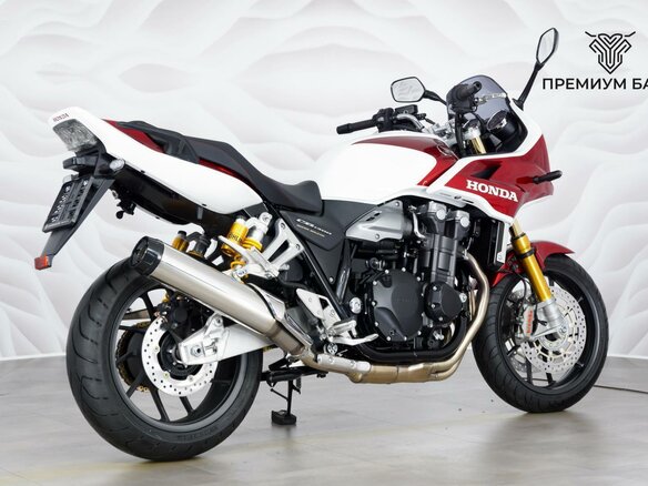 2025 Honda CB 1300, белый, 1799000 рублей - вид 5